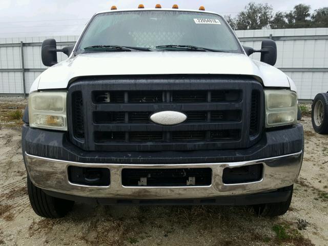 1FDXF46P16EC34471 - 2006 FORD F450 SUPER WHITE photo 9