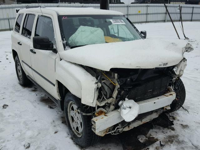 1J8FF28WX7D336098 - 2007 JEEP PATRIOT SP WHITE photo 1