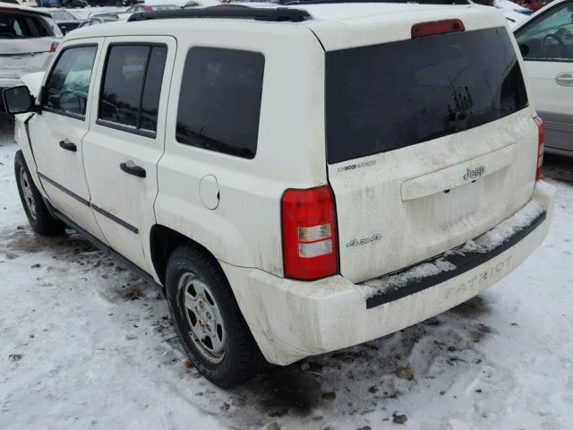 1J8FF28WX7D336098 - 2007 JEEP PATRIOT SP WHITE photo 3