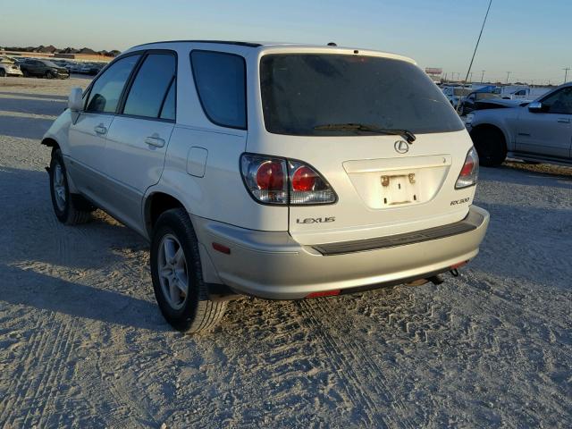 JTJGF10U520133617 - 2002 LEXUS RX 300 WHITE photo 3