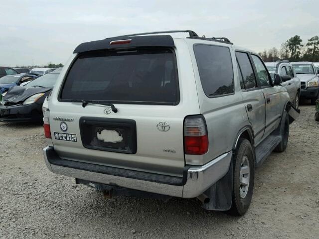 JT3GM84R4X0044978 - 1999 TOYOTA 4RUNNER SILVER photo 4