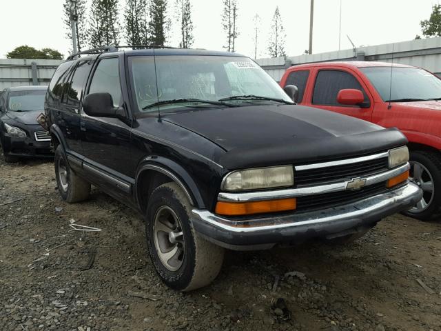 1GNCS13W3W2165428 - 1998 CHEVROLET BLAZER BLACK photo 1