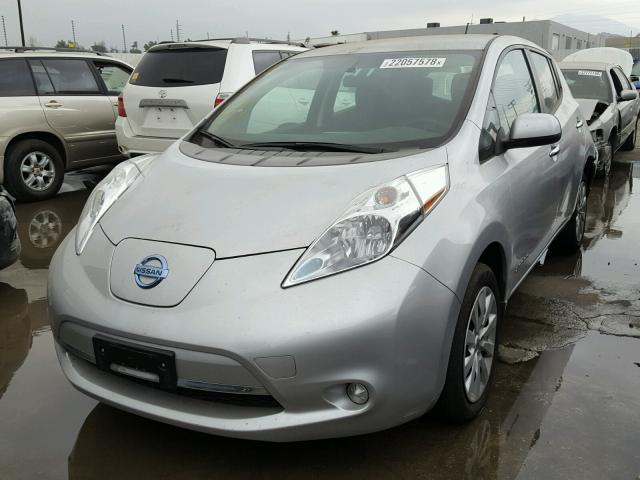 1N4AZ0CP1FC334425 - 2015 NISSAN LEAF S SILVER photo 2