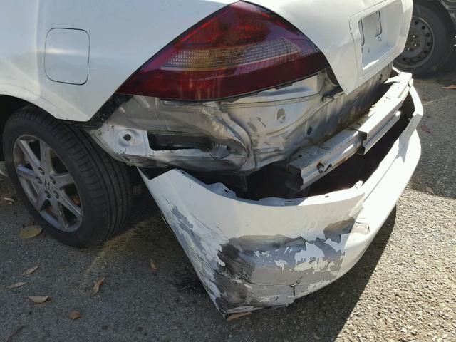 1HGCM82613A037284 - 2003 HONDA ACCORD EX WHITE photo 9