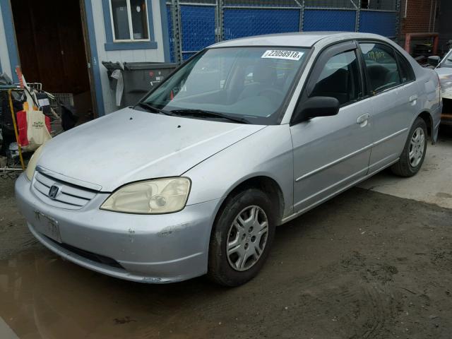 2HGES16572H594269 - 2002 HONDA CIVIC LX SILVER photo 2