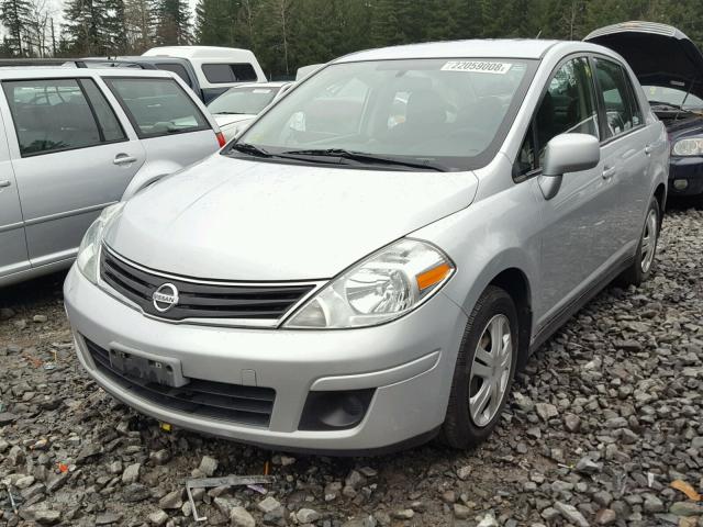 3N1BC1AP8AL404222 - 2010 NISSAN VERSA S SILVER photo 2