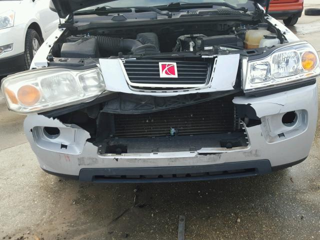 5GZCZ33D46S829524 - 2006 SATURN VUE SILVER photo 9