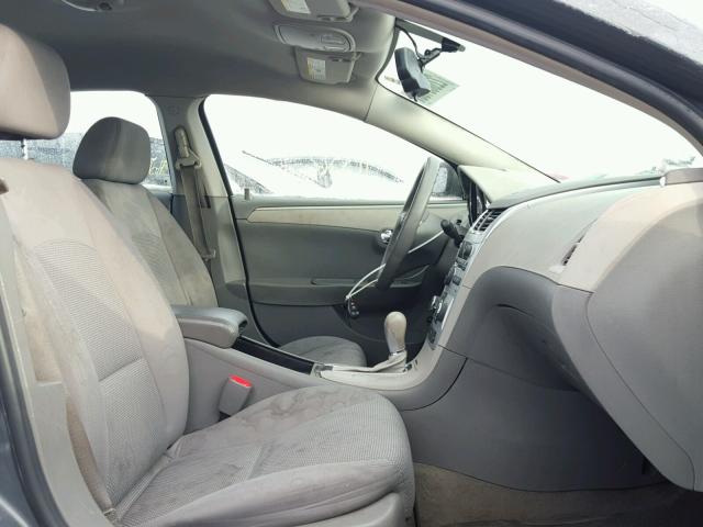 1G1ZG57B984264421 - 2008 CHEVROLET MALIBU LS GRAY photo 5