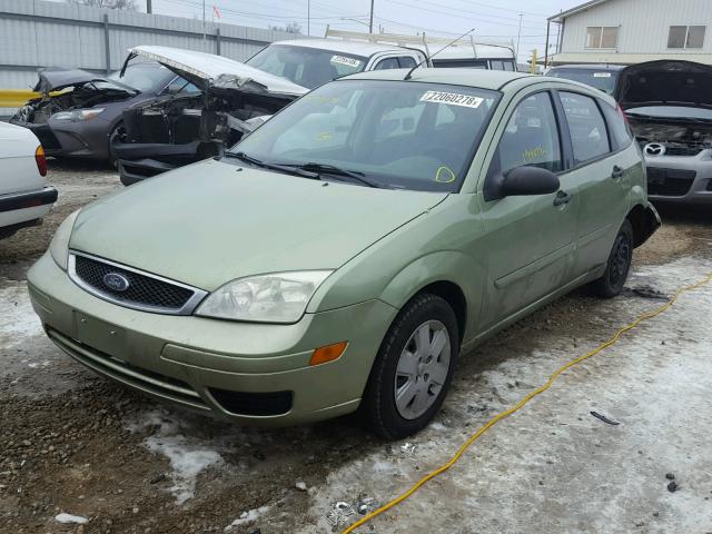 1FAFP37N77W338856 - 2007 FORD FOCUS ZX5 GREEN photo 2