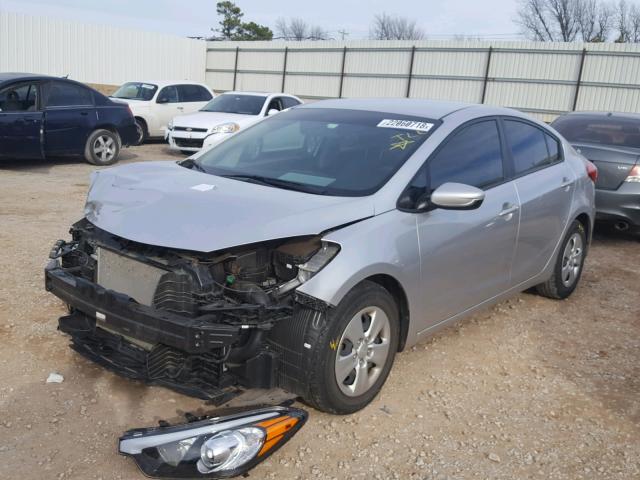 KNAFK4A66F5315554 - 2015 KIA FORTE LX TAN photo 2