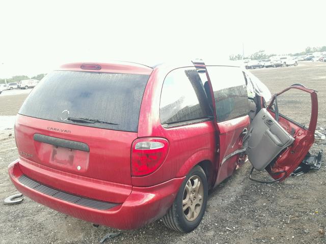 1D4GP25R03B305717 - 2003 DODGE CARAVAN SE RED photo 4