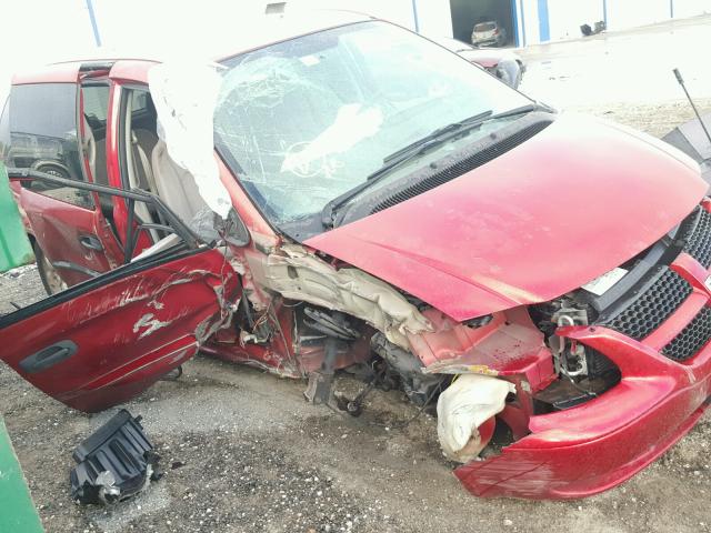 1D4GP25R03B305717 - 2003 DODGE CARAVAN SE RED photo 9