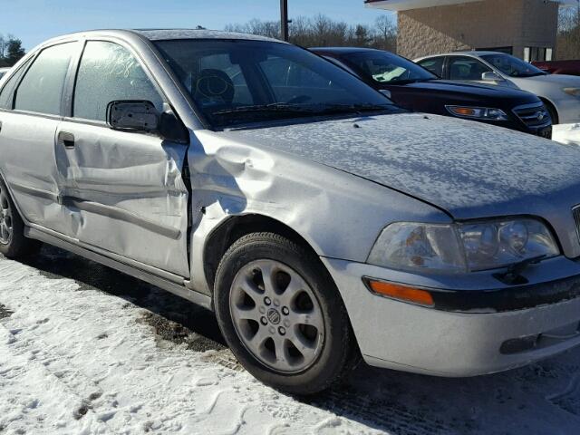 YV1VS29502F827971 - 2002 VOLVO S40 1.9T SILVER photo 9