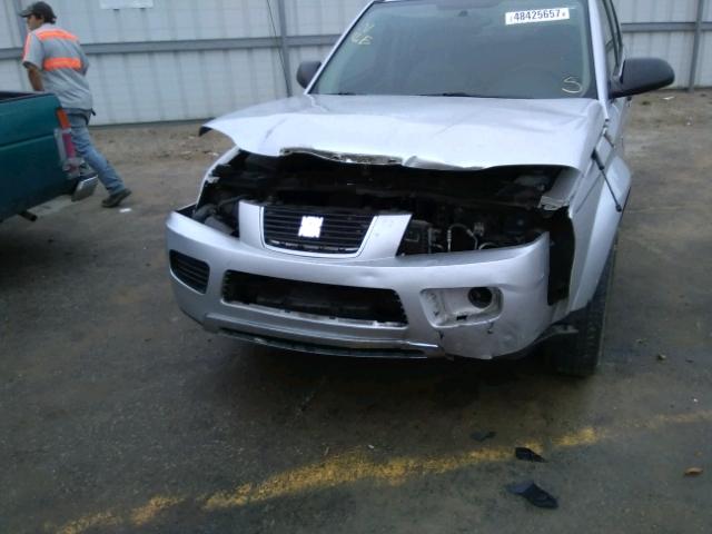 5GZCZ33D36S816702 - 2006 SATURN VUE SILVER photo 9