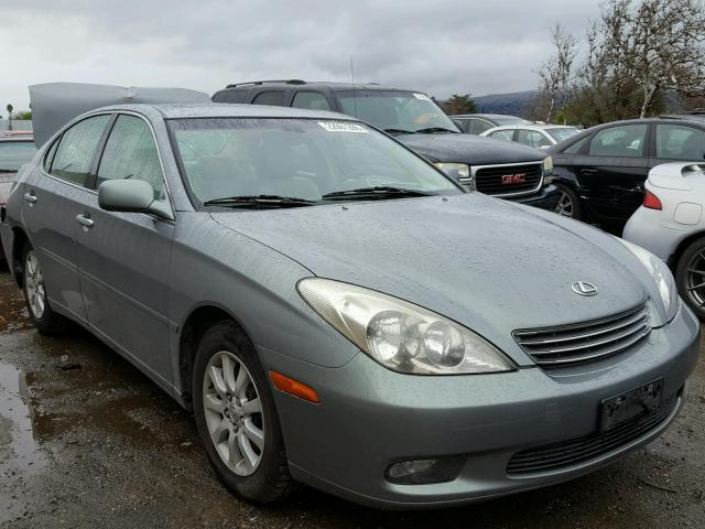 JTHBF30G125008828 - 2002 LEXUS ES 300 GREEN photo 1