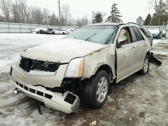 1GYEE637X70138877 - 2007 CADILLAC SRX BEIGE photo 2