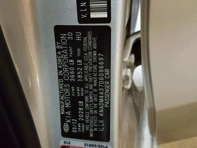 KNADM4A37D6096697 - 2013 KIA RIO LX Արծաթագույն լուսանկար 10