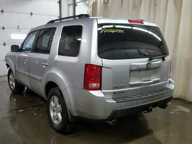 5FNYF4H60BB016155 - 2011 HONDA PILOT EXL SILVER photo 3