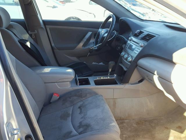 4T1BE46K97U045852 - 2007 TOYOTA CAMRY NEW SILVER photo 5
