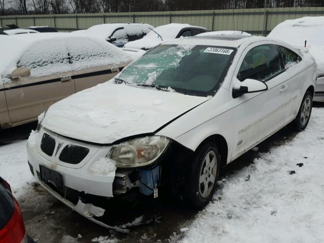 1G2AS18H197183478 - 2009 PONTIAC G5 WHITE photo 2