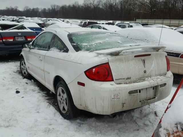 1G2AS18H197183478 - 2009 PONTIAC G5 WHITE photo 3