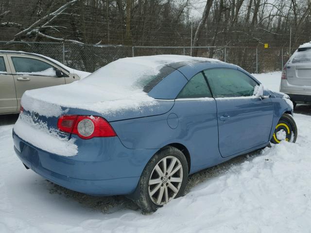 WVWFA71FX7V028419 - 2007 VOLKSWAGEN EOS 2.0T L BLUE photo 4