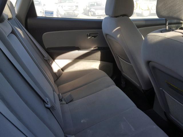 KMHDU4AD6AU017227 - 2010 HYUNDAI ELANTRA BL SILVER photo 6