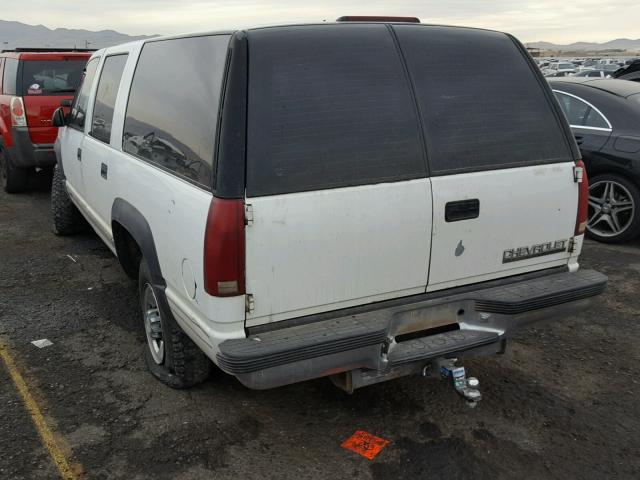 3GNGK26R6XG223831 - 1999 CHEVROLET SUBURBAN K WHITE photo 3