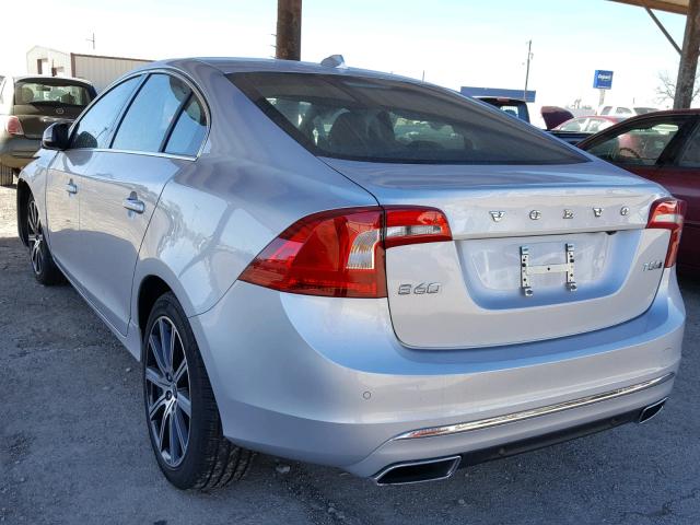 LYV402TK7HB138823 - 2017 VOLVO S60 PREMIE SILVER photo 3