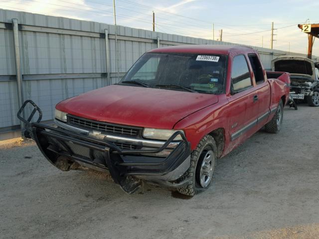 2GCEC19V921310088 - 2002 CHEVROLET SILVERADO RED photo 2