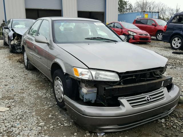 4T1BG22K8VU062319 - 1997 TOYOTA CAMRY CE GOLD photo 1