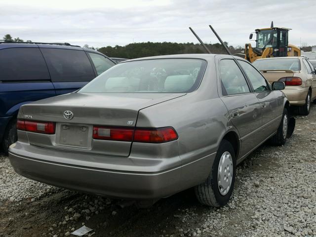 4T1BG22K8VU062319 - 1997 TOYOTA CAMRY CE GOLD photo 4