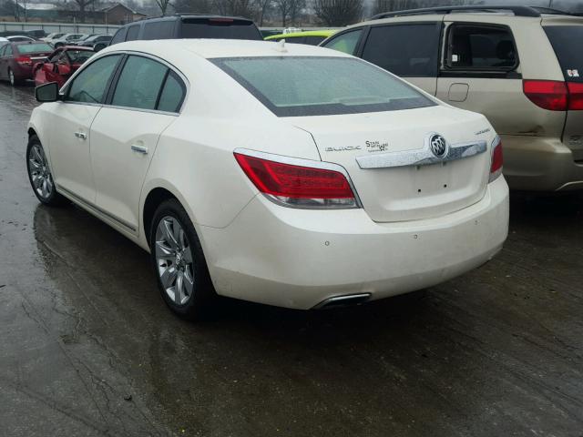 1G4GF5E31CF136969 - 2012 BUICK LACROSSE P WHITE photo 3