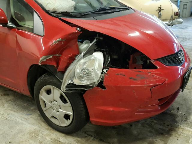 JHMGE8G30DC041603 - 2013 HONDA FIT RED photo 9