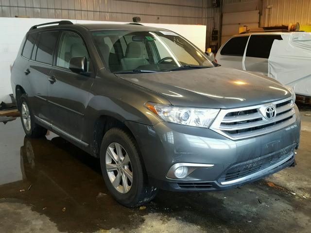 5TDBK3EH8BS059025 - 2011 TOYOTA HIGHLANDER GRAY photo 1