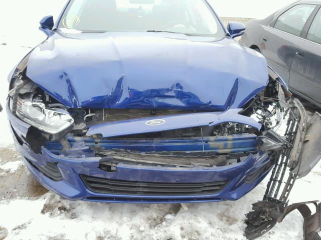 1FA6P0H79F5113650 - 2015 FORD FUSION SE BLUE photo 9