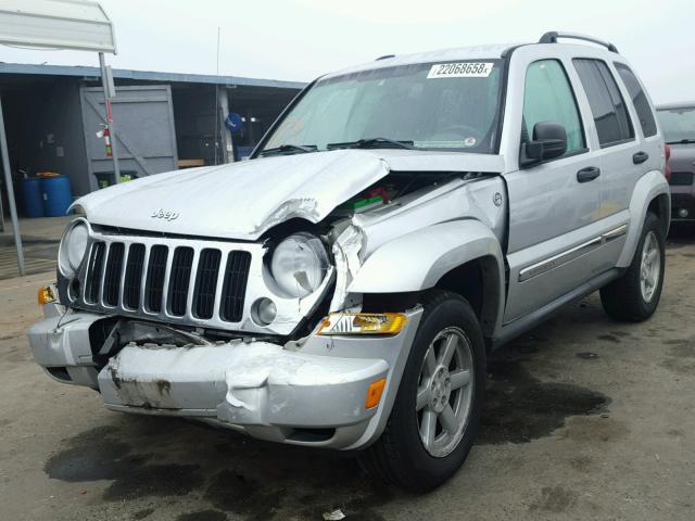 1J4GL58K85W709167 - 2005 JEEP LIBERTY LI SILVER photo 2