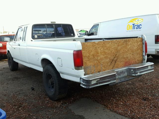 1FTHX25G8LKA52047 - 1990 FORD F250 WHITE photo 3