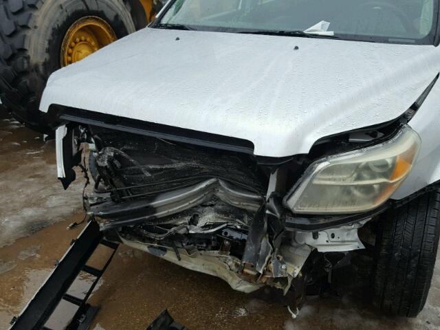 5FNYF28146B007912 - 2006 HONDA PILOT LX SILVER photo 7