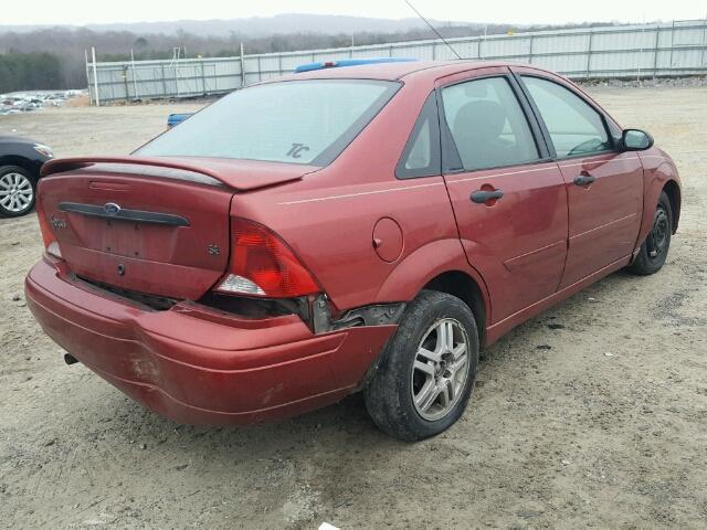 1FAFP34392W145572 - 2002 FORD FOCUS SE RED photo 4