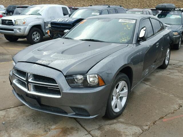 2B3CL3CG8BH614843 - 2011 DODGE CHARGER GRAY photo 2