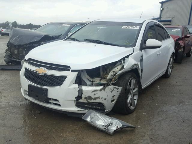 1G1PG5SC1C7308619 - 2012 CHEVROLET CRUZE LT WHITE photo 2