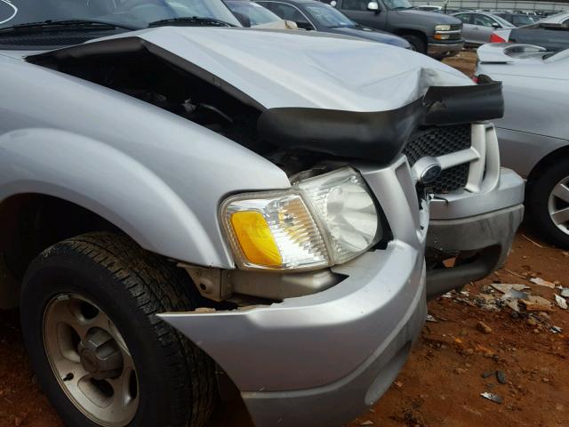 1FMZU67E82UB22337 - 2002 FORD EXPLORER S GRAY photo 9