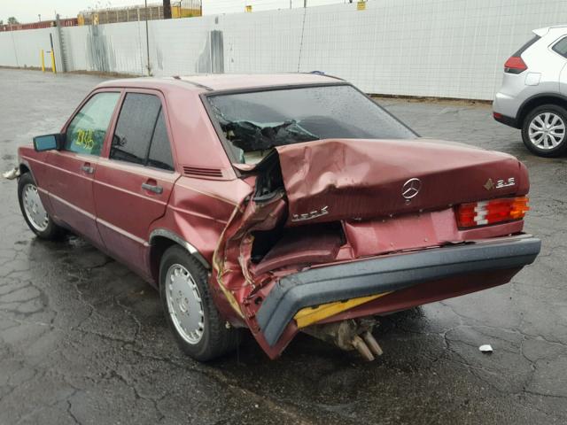 WDBDA29D3KF582156 - 1989 MERCEDES-BENZ 190 E 2.6 MAROON photo 3