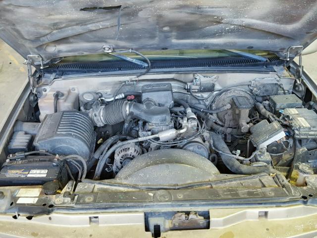 2GTEC19R1W1547974 - 1998 GMC SIERRA C15 SILVER photo 7