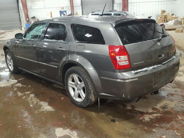 2D4GV57268H119329 - 2008 DODGE MAGNUM R/T GRAY photo 3