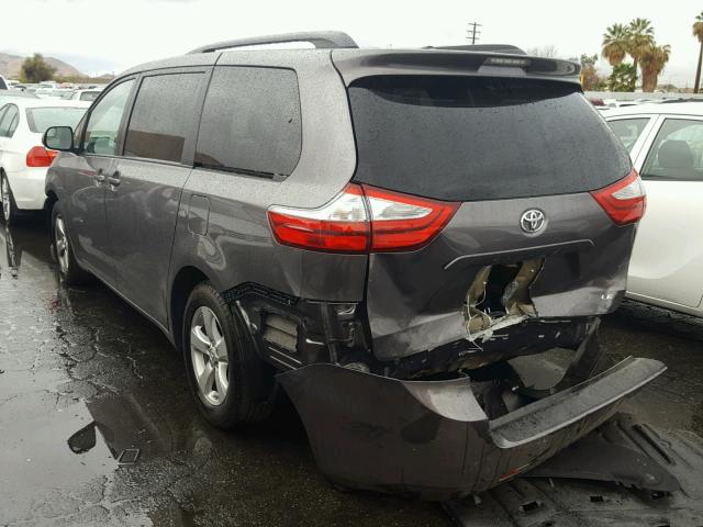 5TDKZ3DC6HS897662 - 2017 TOYOTA SIENNA LE GRAY photo 3