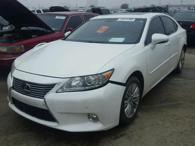 JTHBK1GG5D2024556 - 2013 LEXUS ES 350 WHITE photo 2