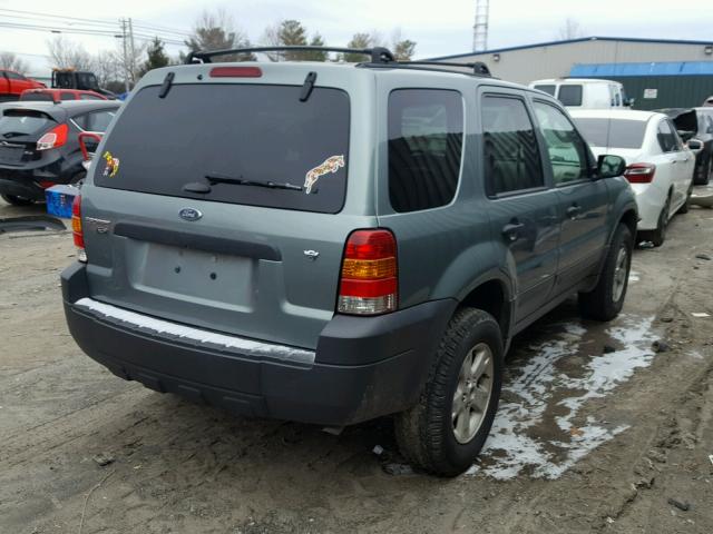 1FMYU03185KE47999 - 2005 FORD ESCAPE XLT GREEN photo 4