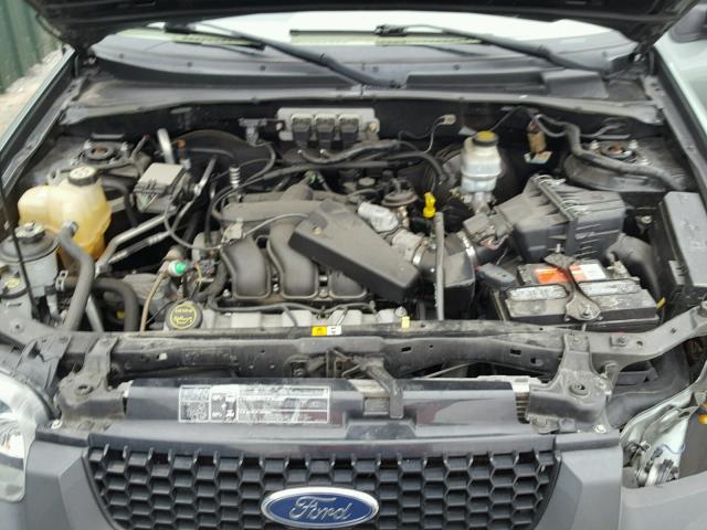 1FMYU03185KE47999 - 2005 FORD ESCAPE XLT GREEN photo 7